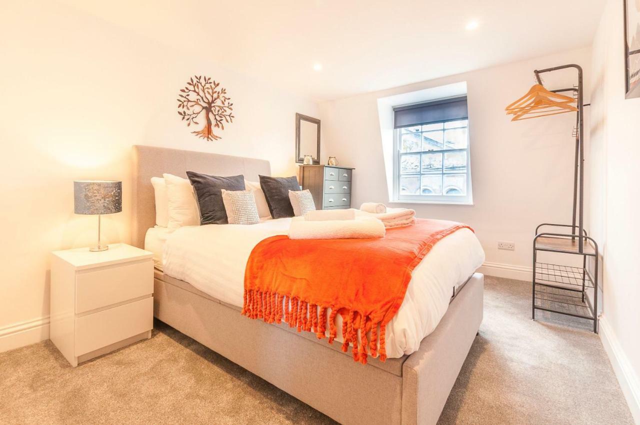 Pure B - Exceptional Views Of Tamar & Royal William Yard With Free Parking & Wifi Apartment