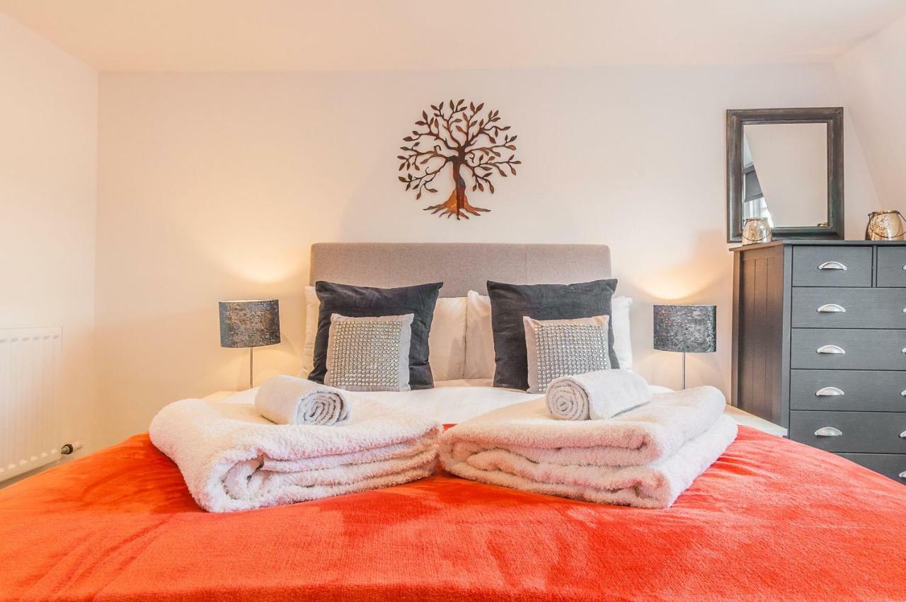 Pure B - Exceptional Views Of Tamar & Royal William Yard With Free Parking & Wifi Plymouth