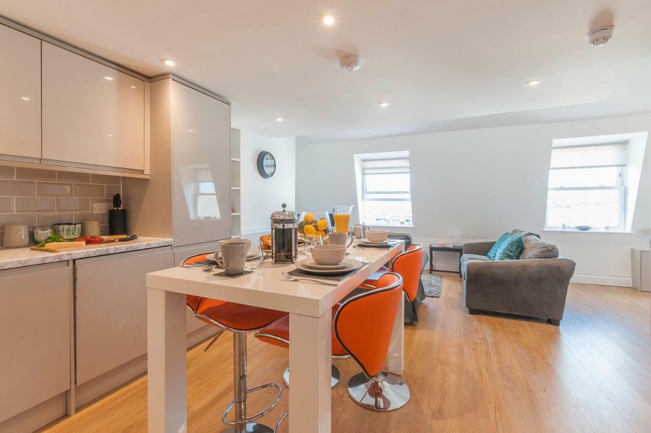 Pure B - Exceptional Views Of Tamar & Royal William Yard With Free Parking & Wifi Apartment Plymouth